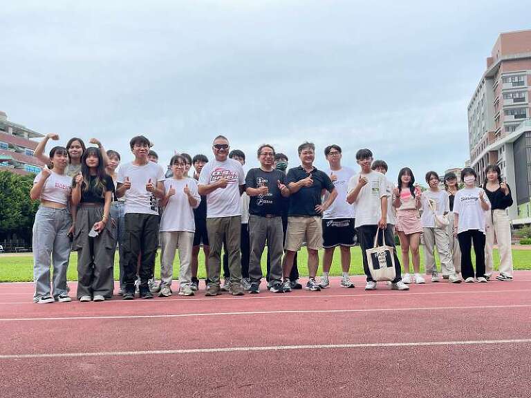 無人機考照教學︱文藻傳播藝術系D07E90AE-8001-4106-8515-C8CA4C8C522E