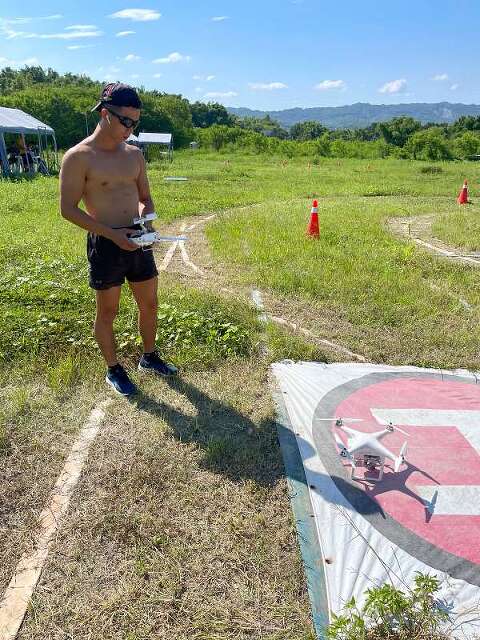 無人機考照教學︱海軍陸戰隊空拍教學276CED23-834B-4386-AAD9-3A0892D2F599