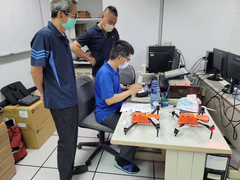 無人機考照教學︱雲林縣周警察局教學B61A14AA-5BD0-43E6-9908-43F0BE90CE4B
